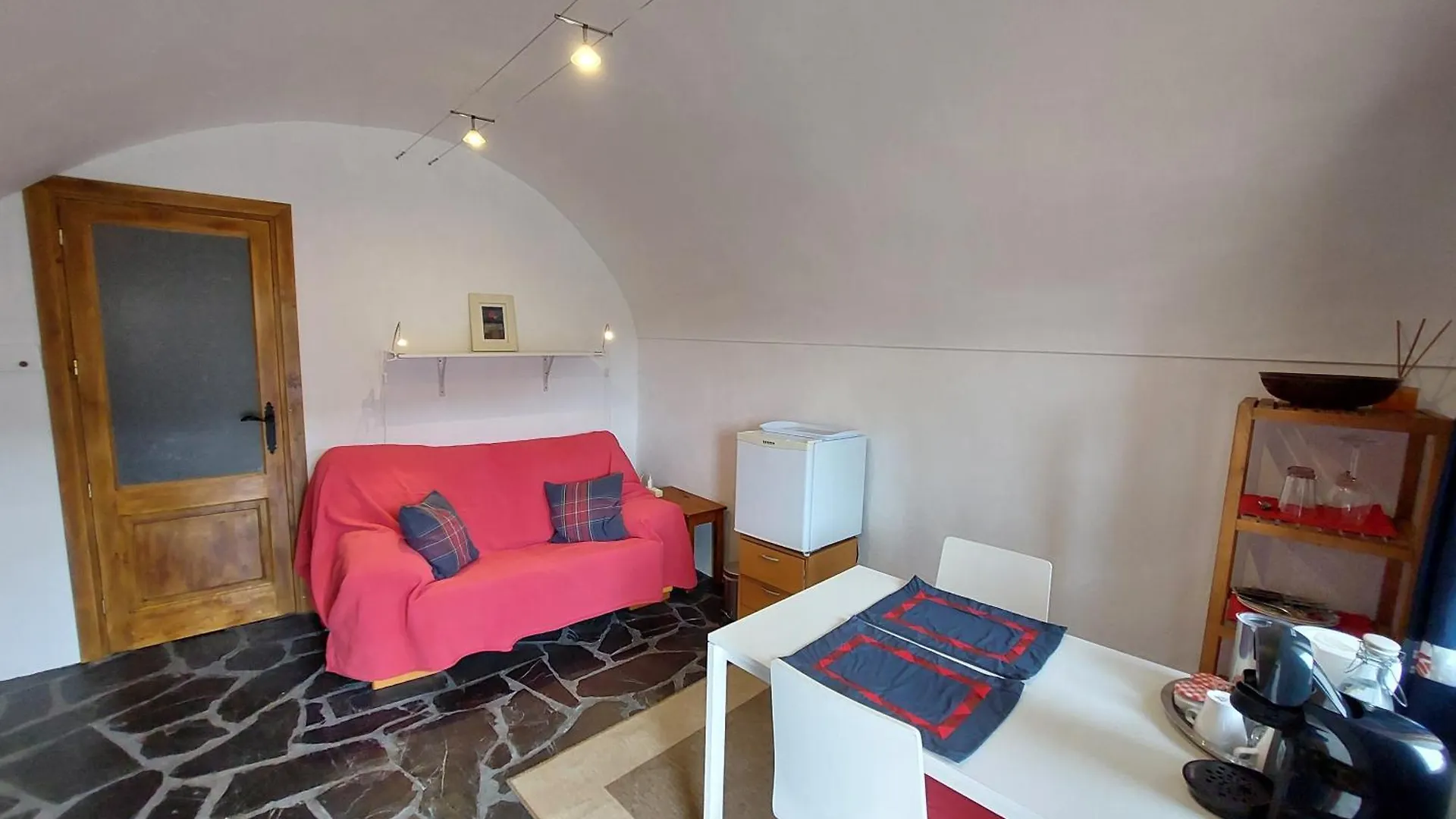 Cala Clareta Bed & Breakfast Castellfollit de la Roca Spain